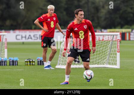 PONTYCLE, ROYAUME-UNI. 04th Sep, 2024. Connor Roberts du pays de Galles lors d'une séance d'entraînement masculin senior au pays de Galles au Vale Resort avant le match de l'UEFA Nations League contre la Turquie 2025 au Cardiff City Stadium le 6 septembre. (Photo by John Smith/FAW) crédit : Football Association of Wales/Alamy Live News Banque D'Images