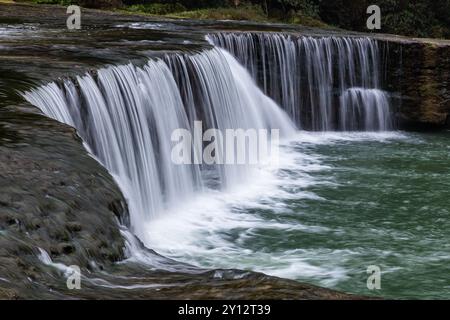 ANSHUN, CHINE - 19 MARS 2017 - (FILE) la cascade de Huangguoshu est vue dans la ville d'Anshun, province du Guizhou, Chine, 19 mars 2017. Banque D'Images