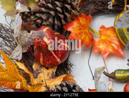 couronne d'automne près décor d'automne Banque D'Images