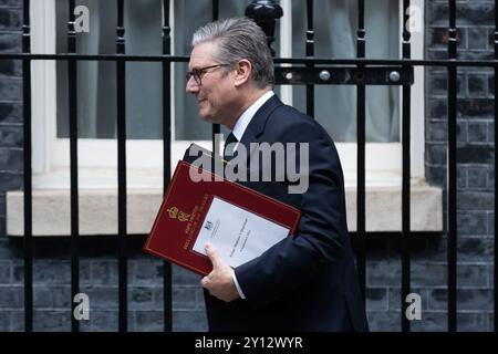 Londres, Royaume-Uni. 04th Sep, 2024. Le premier ministre Keir Starmer quitte le 10 Downing Street pour se rendre au Parlement pour répondre aux questions du premier ministre à Londres. Crédit : SOPA images Limited/Alamy Live News Banque D'Images
