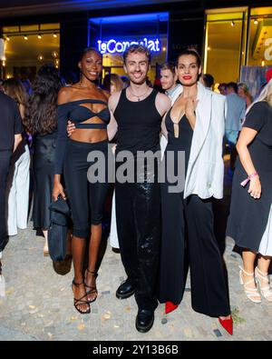 Ouverture officielle - le Consulat Toni Dreher-Adenuga, Felix Nieder und Rebecca Kunikowski beim ouverture officielle Bistrot Restaurant le Consulat AM 04.09.2024 à Berlin. *** Grande ouverture le Consulat Toni Dreher Adenuga, Felix Nieder et Rebecca Kunikowski au Bistrot Restaurant le Consulat le 04 09 2024 à Berlin Copyright : xEventpressxKochanx Banque D'Images