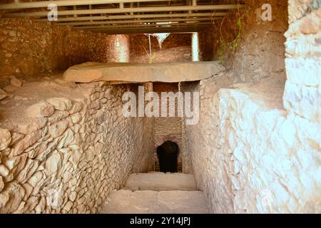 Axum, ville située dans la région du Tigré, dans la partie nord de l'Ethiopie. Tombeau de la fausse porte, situé dans le parc des stèles Banque D'Images