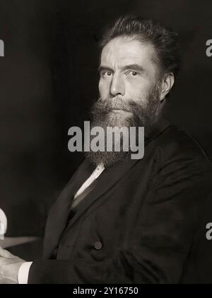 Portrait de Wilhelm Conrad Röntgen, 1845 – 1923, ingénieur mécanique et physicien allemand, édité numériquement selon une photographie de Nicola Perscheid, 1915 Banque D'Images