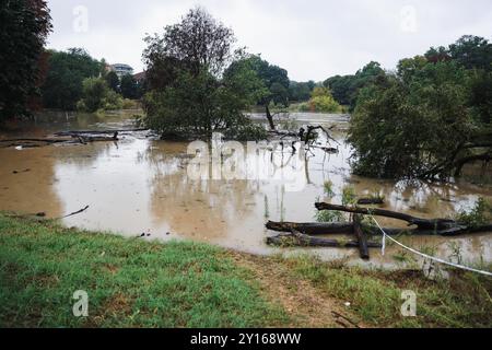 Milan, Italie. 05th Sep, 2024. Milan, les inondations de la rivière Lambro après la pluie et le mauvais temps. Sur la photo : The Floded Lambro Park crédit : Independent photo Agency Srl/Alamy Live News Banque D'Images