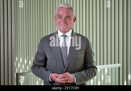 Stuttgart, Allemagne. 05th Sep, 2024. Thomas Strobl (CDU), ministre de l’intérieur du Bade-Württemberg, lors d’une interview avec des journalistes de la dpa au ministère de l’intérieur. Crédit : Bernd Weißbrod/dpa/Alamy Live News Banque D'Images