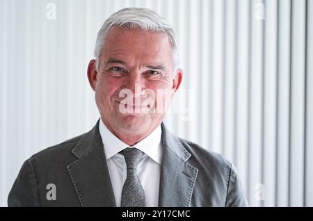 Stuttgart, Allemagne. 05th Sep, 2024. Thomas Strobl (CDU), ministre de l’intérieur du Bade-Württemberg, lors d’une interview avec des journalistes de la dpa au ministère de l’intérieur. Crédit : Bernd Weißbrod/dpa/Alamy Live News Banque D'Images