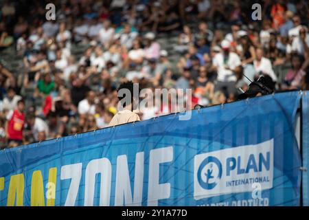 Berlin, Allemagne. 01 Sep, 2024.Athlétisme, Réunion, ISTAF : long Jump Women : Leika Mihambo hors compétition interview avec la presse et les fans. Crédit : Felix Banque D'Images