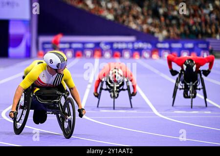 Paris, France. 05th Sep, 2024. Le belge Maxime Hordies célèbre après les manches de l'épreuve d'athlétisme para 100m T52 masculin, le jour 9 des Jeux paralympiques d'été 2024 à Paris, France, le jeudi 05 septembre 2024. Les 17èmes Jeux Paralympiques se déroulent du 28 août au 8 septembre 2024 à Paris. BELGA PHOTO LAURIE DIEFFEMBACQ crédit : Belga News Agency/Alamy Live News Banque D'Images