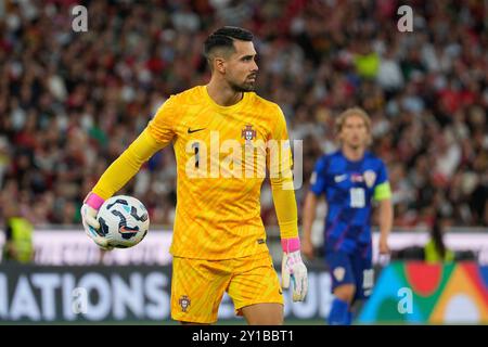 Lisboa, Portugal. 05th Sep, 2024. Diogo Costa du Portugal en action lors du match du Groupe A1 de l'UEFA Nations League entre le Portugal et la Croatie à l'Estadio da Luz à Lisbonne, Portugal. Crédit : Brazil photo Press/Alamy Live News Banque D'Images