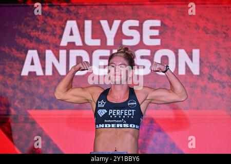 Denver, Colorado, États-Unis. 05th Sep, 2024. La chasseuse MMA, Alyse Anderson, pose lors des pesées et affrontements cérémoniels pour le Championnat One 168, à l'hôtel Sheraton de Denver, DANS LE COLORADO. Photo de Kevin Langley/Sports South Media/CSM/Alamy Live News Banque D'Images