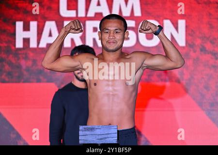 Denver, Colorado, États-Unis. 05th Sep, 2024. Le combattant Muay Thai, Seksan, pose lors de la cérémonie de pesée et de confrontation pour le Championnat One 168, à l'hôtel Sheraton de Denver, DANS LE COLORADO. Photo de Kevin Langley/Sports South Media/CSM/Alamy Live News Banque D'Images