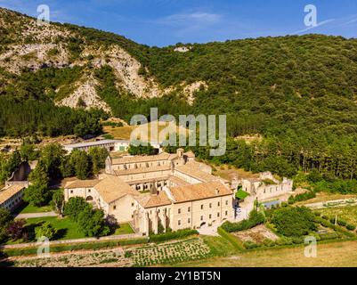 Monastère de Santa María la Real de Iranzu, XIIe - XIVe siècle, chemin de tous James (Camino de Santiago), Abárzuza, Navarre, Espagne, Europe. Banque D'Images