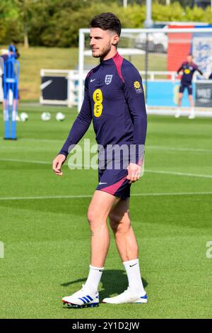 Burton upon Trent, Royaume-Uni. 06 septembre 2024. Le milieu de terrain anglais Declan Rice lors de la session d'entraînement de l'Angleterre avant le match de la République d'Irlande au George's Park, Burton upon Trent, Angleterre, Royaume-Uni le 6 septembre 2024 crédit : Every second Media/Alamy Live News Banque D'Images