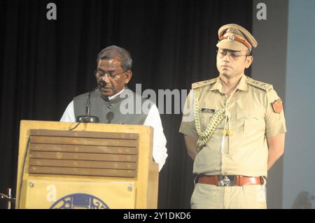 Kolkata, Inde. 25 juin 2024. Inauguration du programme par l'honorable Gouverneur Mr. Lakshman Acharya à l'ICCR Kolkata. (Photo par Anubrata Mondal/Pacific Press) crédit : Pacific Press Media production Corp./Alamy Live News Banque D'Images