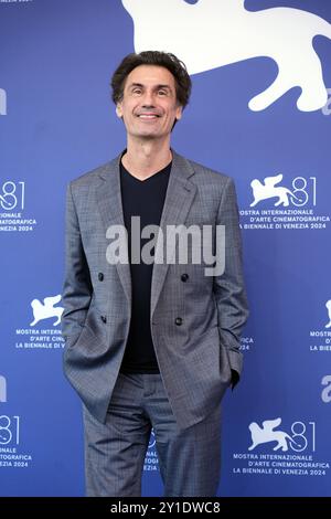 Venezia, Italie. 06 septembre 2024. Fabrizio Gifuni assiste à la photocall 'il Tempo Che ci vuole' au 81e Festival International du film de Venise le 06 septembre 2024 à Venise, Italie. (Photo de Gian Mattia D'Alberto/LaPresse) crédit : LaPresse/Alamy Live News Banque D'Images