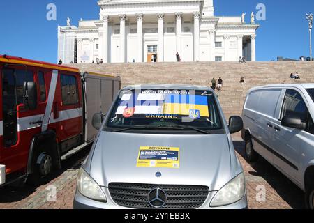 Convoi Nightingale Aid à la place du Sénat 6. sept. 2024 Banque D'Images