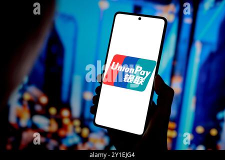 Paraguay. 06 septembre 2024. Dans cette illustration photo, le logo UnionPay (UPI) est affiché sur l'écran d'un smartphone. (Photo de Jaque Silva/SOPA images/SIPA USA) *** strictement à des fins éditoriales *** crédit : SIPA USA/Alamy Live News Banque D'Images