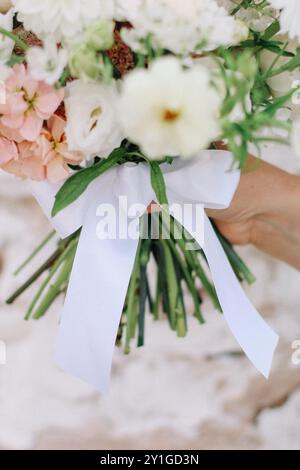 Noeud de ruban de bouquet de mariée Banque D'Images