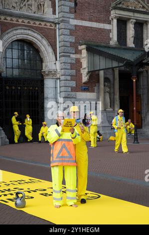 L'extinction de la rébellion bloque le Rijksmuseum Museum à Amsterdam aux pays-Bas 7-9-2024 Banque D'Images