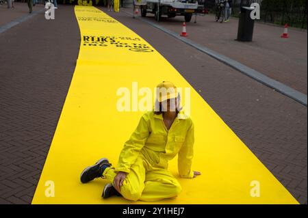 L'extinction de la rébellion bloque le Rijksmuseum Museum à Amsterdam aux pays-Bas 7-9-2024 Banque D'Images