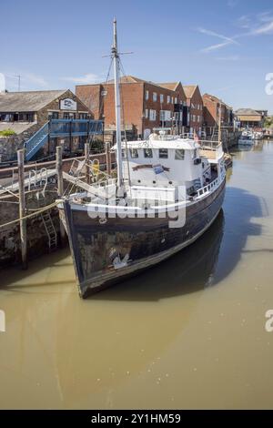 vue sur le port cinque de sandwich sur la rivière stour dans le kent Banque D'Images