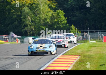 Michelin Porsche 992 Endurance Cup 07.09.2024, circuit de Spa-Francochamps, Belgique, photo : #12 Peter Munnchis, koen Munnchis et Wouter Boerkamps dans la Porsche 911 GT3 Cup 992 du Team GP-Elite, crédit : Robin Huth/Alamy Live News Banque D'Images