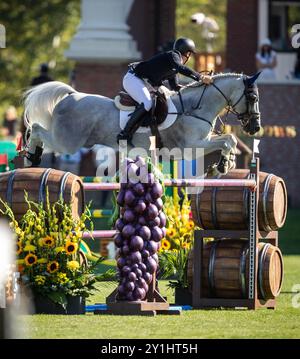 Calgary, Canada - 5 septembre 2024. Matthew Sampson, de Grande-Bretagne, chevauchant Daniel, concourt au 'Masters' Spruce Meadows 2024 à Calgary, en Alberta. Mars Banque D'Images