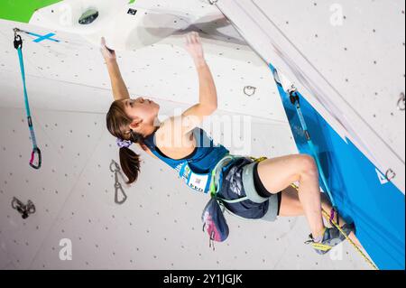 Koper, Slovénie. 6 septembre 2024. Tomona TAKAO, japonaise, participe à la demi-finale féminine de la Coupe du monde IFSC Koper 2024 le 6 septembre 2024 à Koper, Slovénie. (Crédit image : © Rok Rakun/Pacific Press via ZUMA Press Wire) USAGE ÉDITORIAL SEULEMENT! Non destiné à UN USAGE commercial ! Banque D'Images