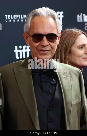 Toronto, Canada. 07 septembre 2024. Andrea Bocelli aux arrivées pour ANDREA BOCELLI : PARCE QUE je CROIS première au Festival international du film de Toronto (TIFF) 2024, Roy Thomson Hall, Toronto, ON, 7 septembre, 2024. crédit : JA/Everett Collection/Alamy Live News Banque D'Images