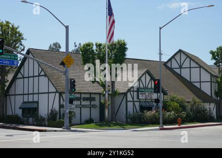 Burbank, Californie, États-Unis 6 septembre 2024 Smoke House Restaurant dont les habitués comprenaient Judy Garland, Humphrey Bogart, James Dean, Cary Grant, Robert Redford, Bob Hope, Bing Crosby, Jack Parr, William Frawley et d'autres le 6 septembre 2024 à Burbank, Californie, États-Unis. Photo de Barry King/Alamy Stock photo Banque D'Images
