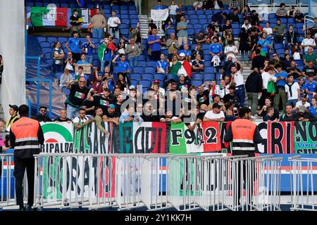 Supporters de l'Italie lors de France vs Italie, Football UEFA Nations Leage match à Paris, France, 06 septembre 2024 Banque D'Images