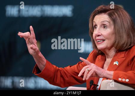 Austin, Texas, États-Unis. 7 septembre 2024. NANCY PELOSI, ancienne présidente de la Chambre des représentants des États-Unis, prend la parole le dernier jour du 14e festival annuel Texas Tribune au centre-ville d'Austin. Le Festival rassemble des politiciens et des leaders d'opinion influents de la fonction publique pour discuter de l'actualité et des politiques. Crédit : Bob Daemmrich/Alamy Live News Banque D'Images