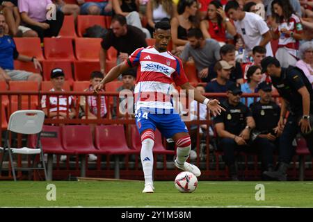 Churriana de la Vega, Espagne. 07 septembre 2024. Loic Williams du RGranada CF lors du match de Liga entre Granada CF et RC Deportivo de la Coruña au stade Nuevo Los Cármenes le 07 septembre 2024 à Grenade, Espagne (photo de José M Baldomero/Pacific Press) crédit : Pacific Press Media production Corp./Alamy Live News Banque D'Images