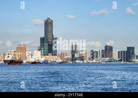 Superbe horizon de Kaohsiung, Taiwan. 85 Sky Tower Banque D'Images