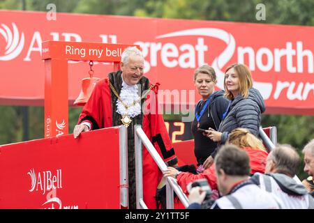 Newcastle, Royaume-Uni, 8 septembre 2024, départ de l'AJ Bell Great North Run 2024, crédit : Aaron Badkin/Alamy Live News Banque D'Images