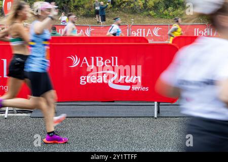 Newcastle, Royaume-Uni, 8 septembre 2024, départ de l'AJ Bell Great North Run 2024, crédit : Aaron Badkin/Alamy Live News Banque D'Images