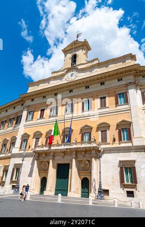 Rome, Italie, Palazzo Montecitorio sur la Piazza di Monte Citorio, éditorial seulement. Banque D'Images