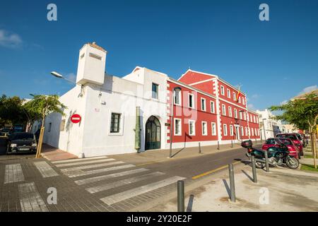 Musée militaire de Minorque, ancienne caserne de Cala Corb, place centrale d'es Castell, construite par les Britanniques en 1771, Minorque, îles baléares, Espagne. Banque D'Images