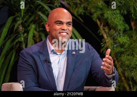 Austin, Texas, États-Unis. 7 septembre 2024. COLIN ALLRED, représentant des États-Unis, d-Dallas, le dernier jour du 14e Festival annuel du Texas Tribune au centre-ville d'Austin. Le Festival rassemble des politiciens et des leaders d'opinion influents de la fonction publique pour discuter de l'actualité et des politiques. Allred, un démocrate, défie Sen. Ted Cruz (non représenté) pour un siège au Sénat américain. (Crédit image : © Bob Daemmrich/ZUMA Press Wire) USAGE ÉDITORIAL SEULEMENT! Non destiné à UN USAGE commercial ! Banque D'Images