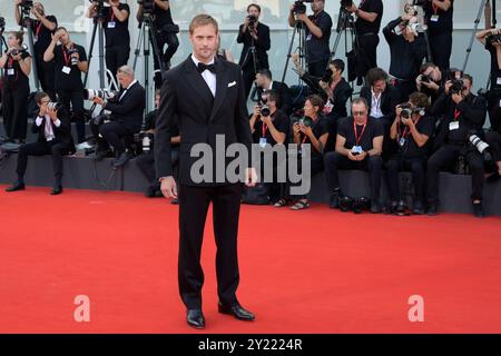 Venise Lido, Italie. 07 septembre 2024. Alexander Skarsgard assiste au tapis rouge de la cérémonie de clôture du 81e Festival du film de Venise au Lido de Venise. Crédit : SOPA images Limited/Alamy Live News Banque D'Images