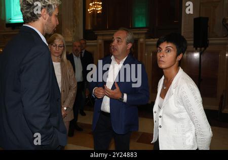 Bologne, Italie. 09th Sep, 2024. Bologna, Italia - Cronaca - 8 Settembre 2024 - serata di gala per inizio turno della Coppa Davis di tennis in programma allÕUnipol Arena - A DESTRA ASSESSORE ROBERTA ˜i CALZI - (photo Michele Nucci/LaPresse) Actualités - Bologne, Italie - 08 septembre 2024 - soirée de gala pour le début de la manche de tennis de la Coupe Davis prévue à l'Unipol Arena - (photo Michele Nucci/LaPresse) crédit : LaPresse Banque D'Images