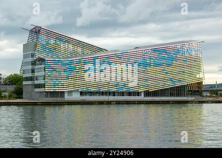 Le siège de la Métropole Rouen Normandie Un bâtiment public zéro carbone sur les bords de Seine à Rouen Banque D'Images