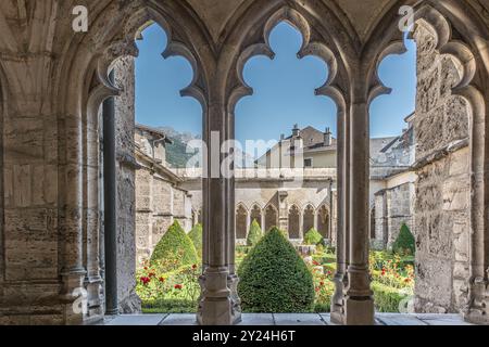 Cathédrale Saint-Jean-Baptiste à Saint Jean de Maurienne, France Banque D'Images