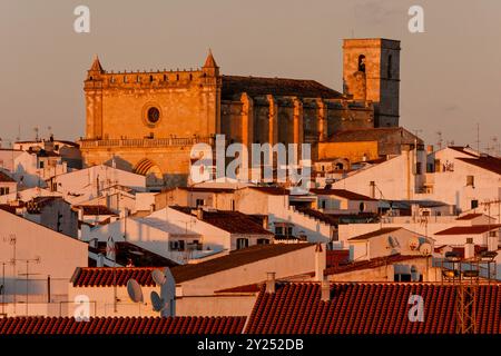 Église paroissiale de Santa Eulalia, XIV - XVII siècles. Alaior. Minorque. Îles Baléares. Espagne. Banque D'Images