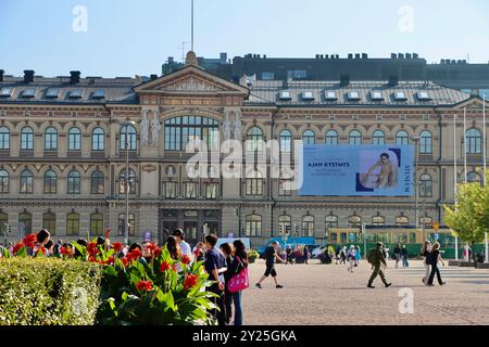 Musée d'art Ateneum, Ateneumin taidemuseo sur Kaivokatu près de la place Rautatientori dans le centre d'Helsinki, Finlande, août 2024 Banque D'Images