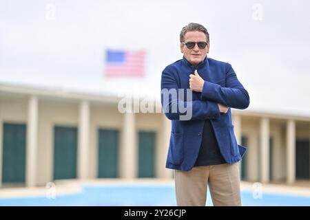 Deauville, France. 08 septembre 2024. Benoit Magimel présent au jury Photocall lors du 50e Festival du film américain à Deauville, France, le 9 septembre 2024. Photo de Julien Reynaud/APS-médias/ABACAPRESS. COM Credit : Abaca Press/Alamy Live News Banque D'Images