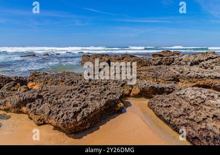 Plage de Praia do sul, Ericeira, Sintra, Côte de Lisbonne, Portugal Banque D'Images