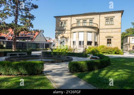 Wagners Villa Wahnfried House Richard Wagner Museum est le bâtiment bas sur la gauche, Bayreuth Allemagne Bavière Banque D'Images