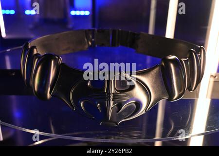 Batbelt de Batman, utilisé par Val Kilmer sous le nom de « Batman » - Batman Forever (1995) exposé à l'exposition Batman Unmasked à Londres Banque D'Images