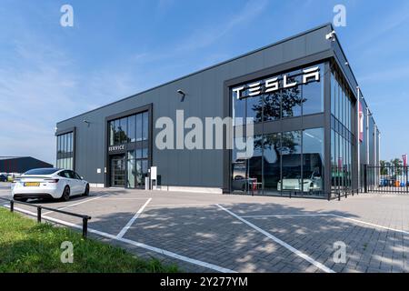 Magasin Tesla à Wezep, pays-Bas Banque D'Images